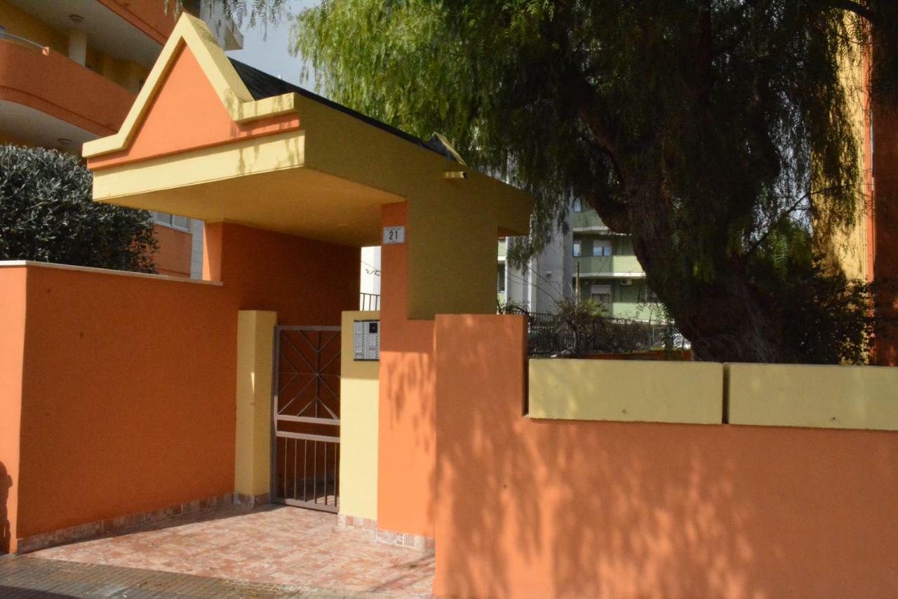 Giardini E Mare Bed and Breakfast Quartu SantʼElena Εξωτερικό φωτογραφία