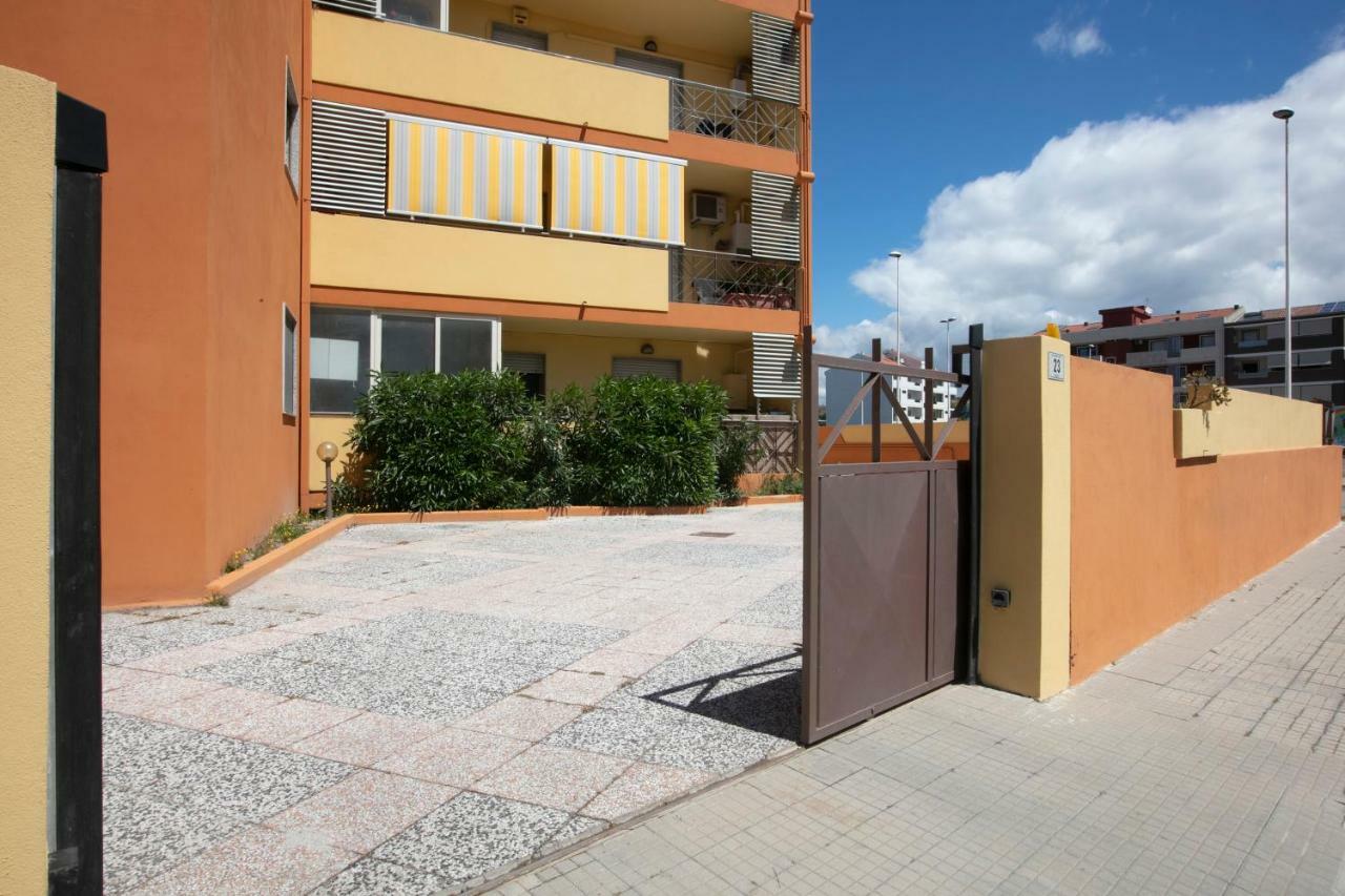 Giardini E Mare Bed and Breakfast Quartu SantʼElena Εξωτερικό φωτογραφία